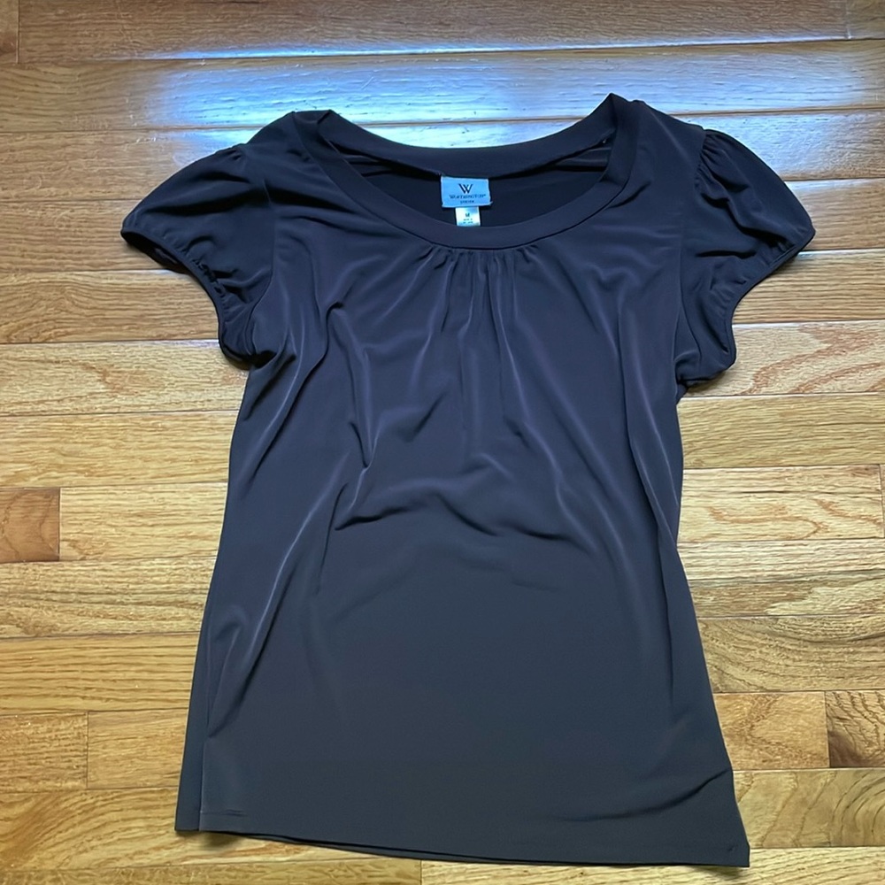 Brown Top size medium